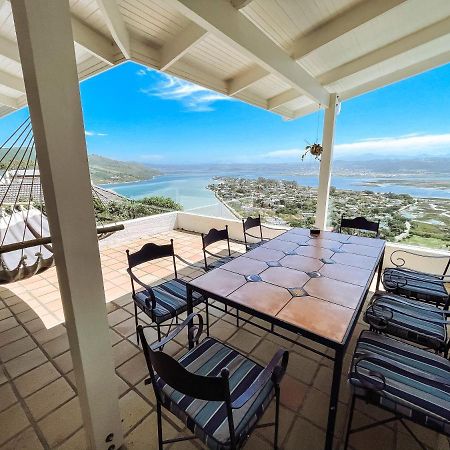The White House Apartment Knysna Exterior photo