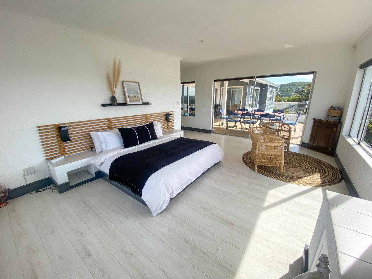 The White House Apartment Knysna Exterior photo